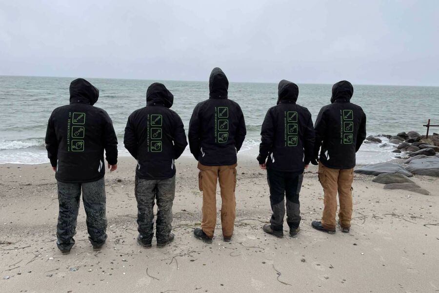 Das Team am Meer in Dänemark